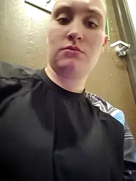 Snapshot of luckilyfound4 chatting on March 14, 2026, 8:42 am luckilyfound4 online show from March 14, 2026, 8:42 am