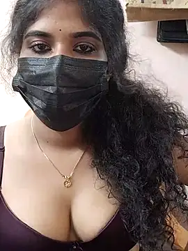 Sunitha28 online show from April 24, 2026, 2:52 pm
