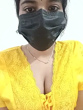 Sunitha28 online show from July 17, 2026, 1:01 am