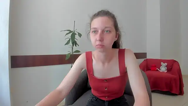 Ellina Star online show from June 18, 2026, 8:14 am