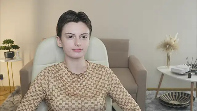 Snapshot of OrphaHayashi chatting on March 5, 2026, 9:38 am OrphaHayashi online show from March 5, 2026, 9:38 am