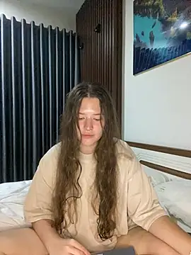 Snapshot of KristieKitty chatting on March 7, 2026, 8:17 pm KristieKitty online show from March 7, 2026, 8:17 pm