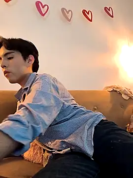 Snapshot of Lucca__555 chatting on March 8, 2026, 6:34 pm Lucca 555 online show from March 8, 2026, 6:34 pm