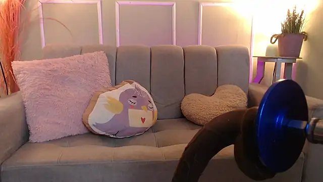 Snapshot of Lala_sucker chatting on March 6, 2026, 3:03 am Lala sucker online show from March 6, 2026, 3:03 am