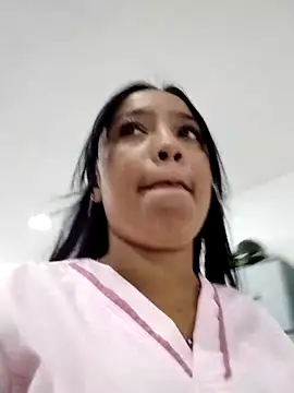 Snapshot of Charlot--7 chatting on March 6, 2026, 1:51 pm Charlot--7 online show from March 6, 2026, 1:51 pm