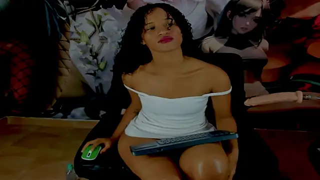 Snapshot of sexylatinawhithabigass chatting on March 5, 2026, 3:08 pm sexylatinawhithabigass online show from March 5, 2026, 3:08 pm