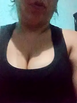 Snapshot of 1yesi chatting on March 5, 2026, 4:30 am 1yesi online show from March 5, 2026, 4:30 am