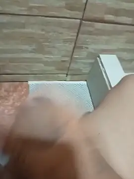 josue23cm online show from May 22, 2026, 12:07 am
