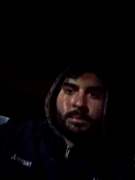 Snapshot of Manuelpapiri chatting on March 5, 2026, 11:45 pm Manuelpapiri online show from March 5, 2026, 11:45 pm