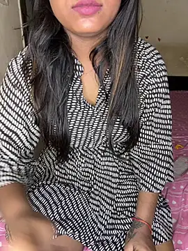 BABY JANNU  online show from May 15, 2026, 3:46 am