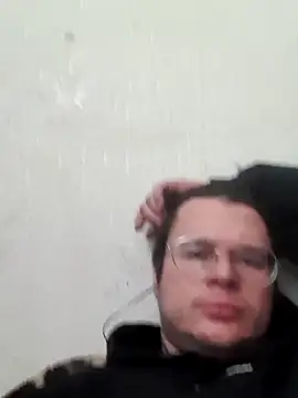 Snapshot of MateoCZ chatting on March 5, 2026, 10:11 am MateoCZ online show from March 5, 2026, 10:11 am