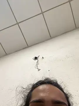 Snapshot of rosedick1 chatting on March 6, 2026, 6:43 am rosedick1 online show from March 6, 2026, 6:43 am