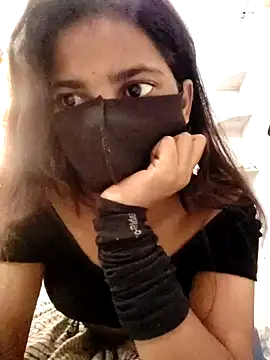 Snapshot of Itz_ishu chatting on March 6, 2026, 9:39 am Itz ishu online show from March 6, 2026, 9:39 am