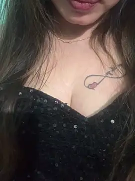 Snapshot of Baby_doll_sunny chatting on March 5, 2026, 5:31 pm Baby doll sunny online show from March 5, 2026, 5:31 pm