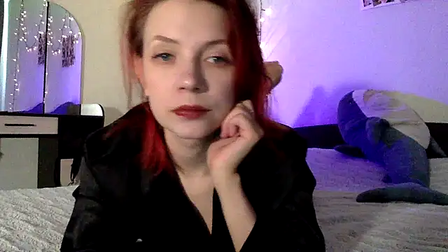 Snapshot of Milk_shakeee chatting on May 5, 2026, 8:11 am Milk shakeee online show from May 5, 2026, 8:11 am