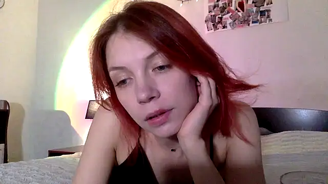 Snapshot of Milk_shakeee chatting on May 13, 2026, 10:56 am Milk shakeee online show from May 13, 2026, 10:56 am