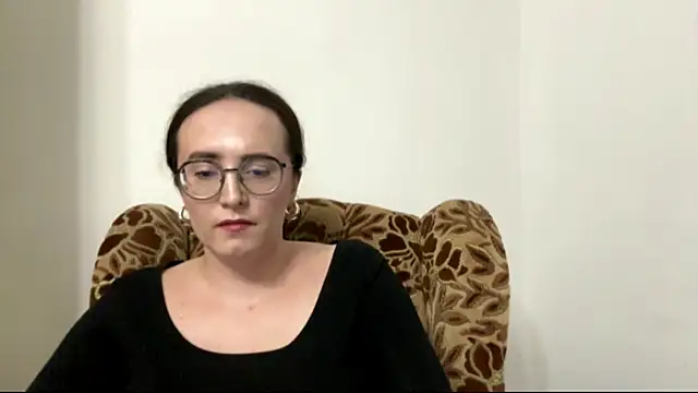 Snapshot of SofiaTease chatting on March 16, 2026, 5:28 pm SofiaTease online show from March 16, 2026, 5:28 pm