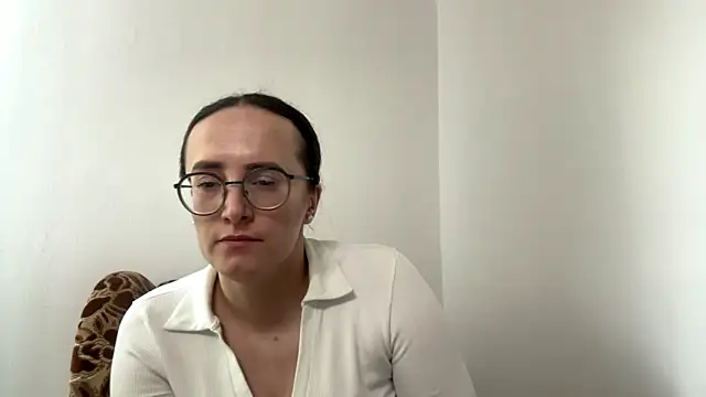 Snapshot of SofiaTease chatting on March 22, 2026, 3:26 pm SofiaTease online show from March 22, 2026, 3:26 pm