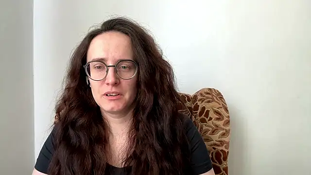 Snapshot of SofiaTease chatting on April 3, 2026, 2:15 pm SofiaTease online show from April 3, 2026, 2:15 pm