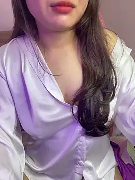 Meow sexygirl online show from May 24, 2026, 2:49 am