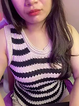 Meow sexygirl online show from May 25, 2026, 8:31 am