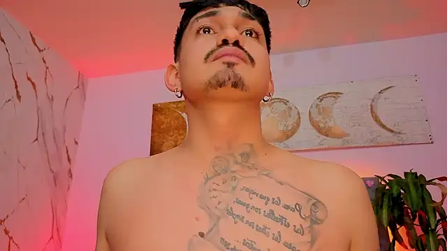 Snapshot of Mateo_Valencia_ chatting on March 6, 2026, 1:51 pm Mateo Valencia online show from March 6, 2026, 1:51 pm