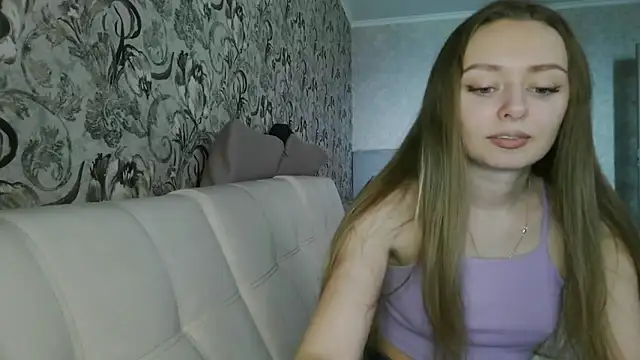 Snapshot of MysticGlimmer chatting on March 19, 2026, 8:07 am MysticGlimmer online show from March 19, 2026, 8:07 am