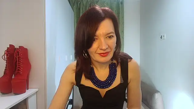 Bonnie Naughtyy online show from March 18, 2026, 5:38 pm
