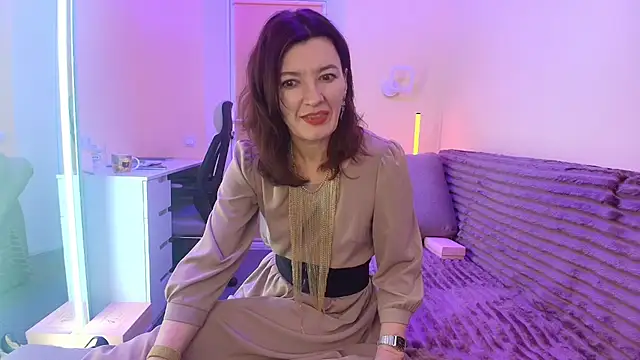 Bonnie Naughtyy online show from May 20, 2026, 4:13 pm