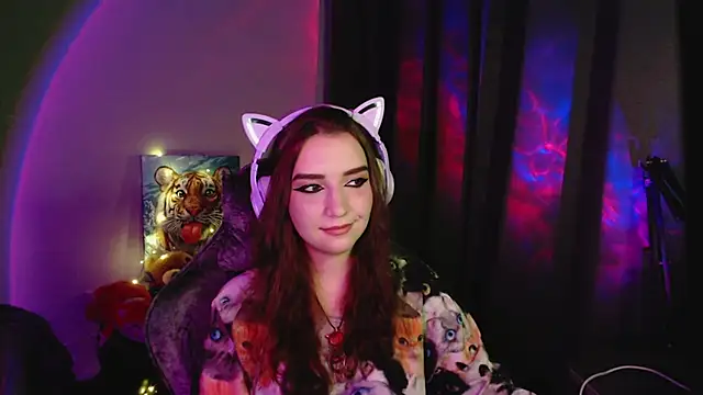 Celia Sensual  online show from June 23, 2026, 7:45 pm