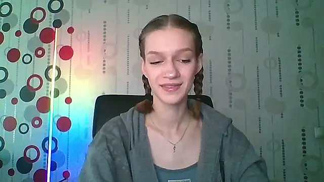 Chrissy Joyful online show from April 16, 2026, 4:02 am