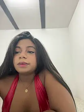 Snapshot of cata_rosse_ chatting on May 31, 2026, 6:31 pm cata rosse online show from May 31, 2026, 6:31 pm