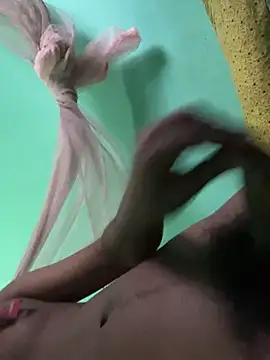 Snapshot of Symzzone chatting on March 7, 2026, 10:34 am Symzzone online show from March 7, 2026, 10:34 am