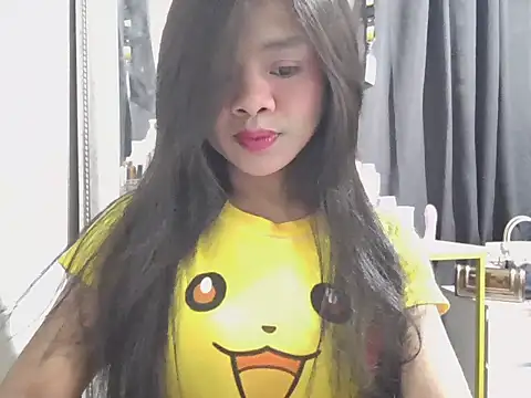 YunaBigCock online show from June 30, 2026, 8:15 am