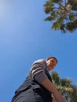 ManuelaX online show from March 28, 2026, 11:43 am