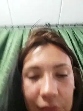 Snapshot of Marianaxc chatting on March 6, 2026, 2:41 am Marianaxc online show from March 6, 2026, 2:41 am