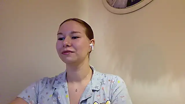 Snapshot of passionatefox chatting on March 10, 2026, 2:11 pm passionatefox online show from March 10, 2026, 2:11 pm