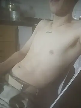 Snapshot of Elprrensly chatting on March 10, 2026, 7:19 pm Elprrensly online show from March 10, 2026, 7:19 pm