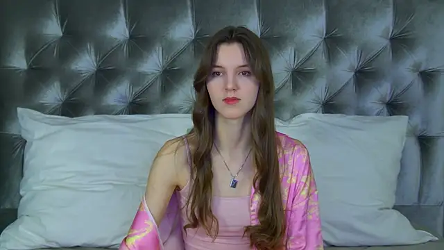 Snapshot of AmaliaLima chatting on April 16, 2026, 4:02 am AmaliaLima online show from April 16, 2026, 4:02 am