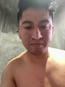 Snapshot of GoldenM95 chatting on March 13, 2026, 8:59 pm GoldenM95 online show from March 13, 2026, 8:59 pm