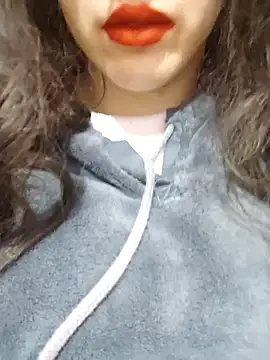 Snapshot of Kamilya89six chatting on March 9, 2026, 8:02 pm Kamilya89six online show from March 9, 2026, 8:02 pm