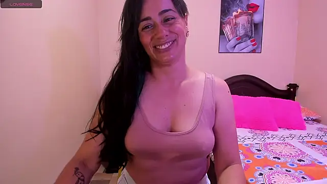 Snapshot of sara_florez12 chatting on April 23, 2026, 12:29 pm sara florez12 online show from April 23, 2026, 12:29 pm