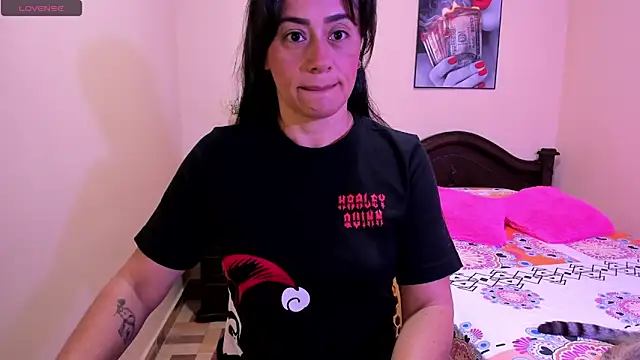 Snapshot of sara_florez12 chatting on May 8, 2026, 10:53 am sara florez12 online show from May 8, 2026, 10:53 am