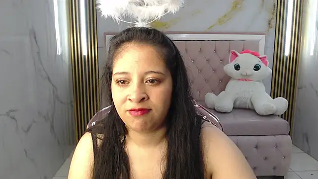 sara tellez s online show from March 17, 2026, 3:11 am
