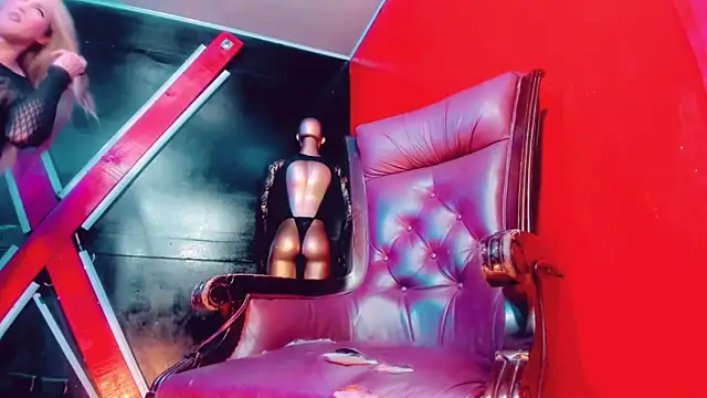 bianca dream  online show from May 21, 2026, 3:24 am