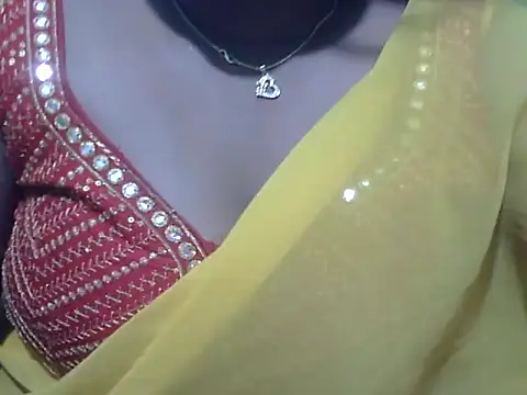 Rashmi hotgirl online show from May 22, 2026, 4:45 pm