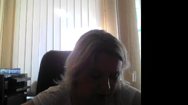 Snapshot of KaterinaVoroncova chatting on March 11, 2026, 11:16 am KaterinaVoroncova online show from March 11, 2026, 11:16 am