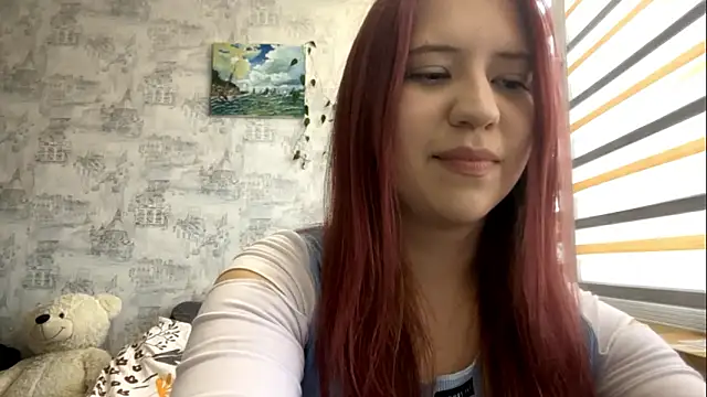 Snapshot of YasmineGuelpa chatting on March 9, 2026, 3:16 pm YasmineGuelpa online show from March 9, 2026, 3:16 pm