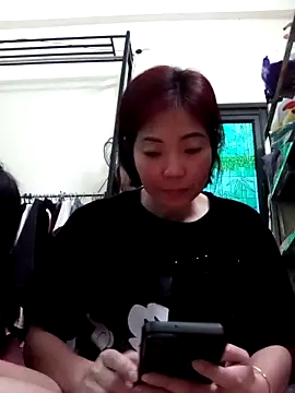 Snapshot of Miinn99 chatting on March 9, 2026, 5:44 am Miinn99 online show from March 9, 2026, 5:44 am