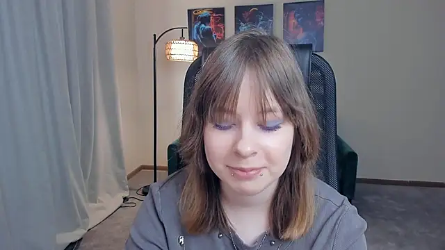 Snapshot of NiaHodge chatting on March 9, 2026, 10:30 am NiaHodge online show from March 9, 2026, 10:30 am